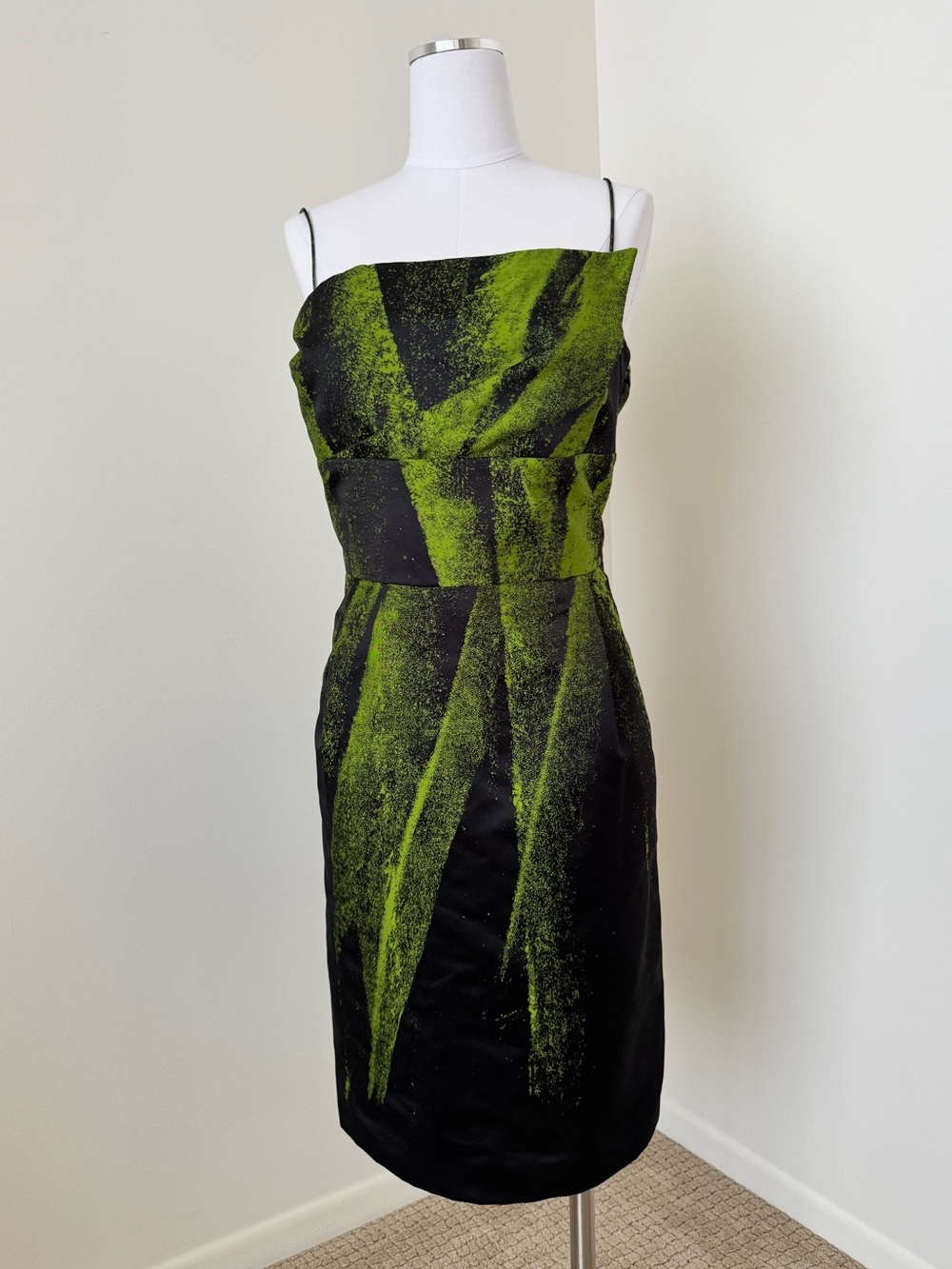Eccoci Green and Black Sheath Dress with Spaghetti Straps
